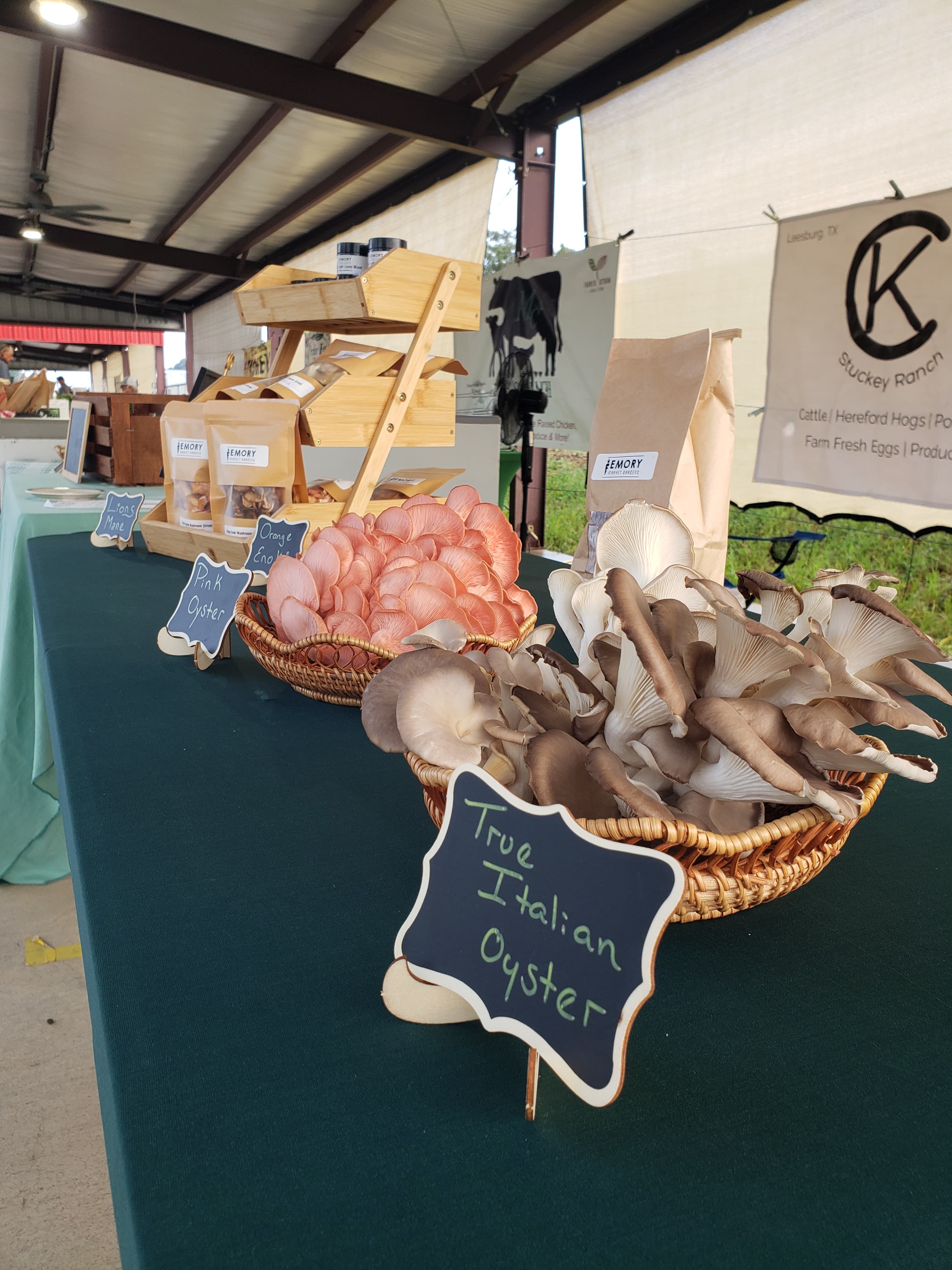 Market Background Image